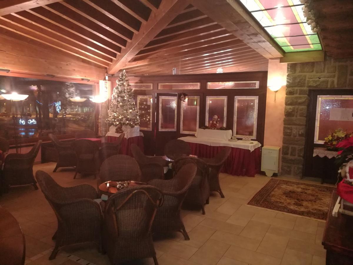 Albergo Diana Черрето-Лаги Экстерьер фото